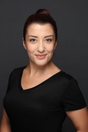 Özlem G.